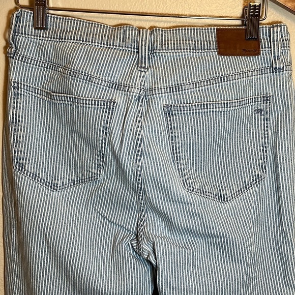 MADEWELL 10” High Rise Skinny Crop Jeans - Picture 10 of 16